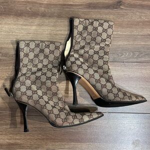Vintage Gucci by Tom Ford ankle Boots
